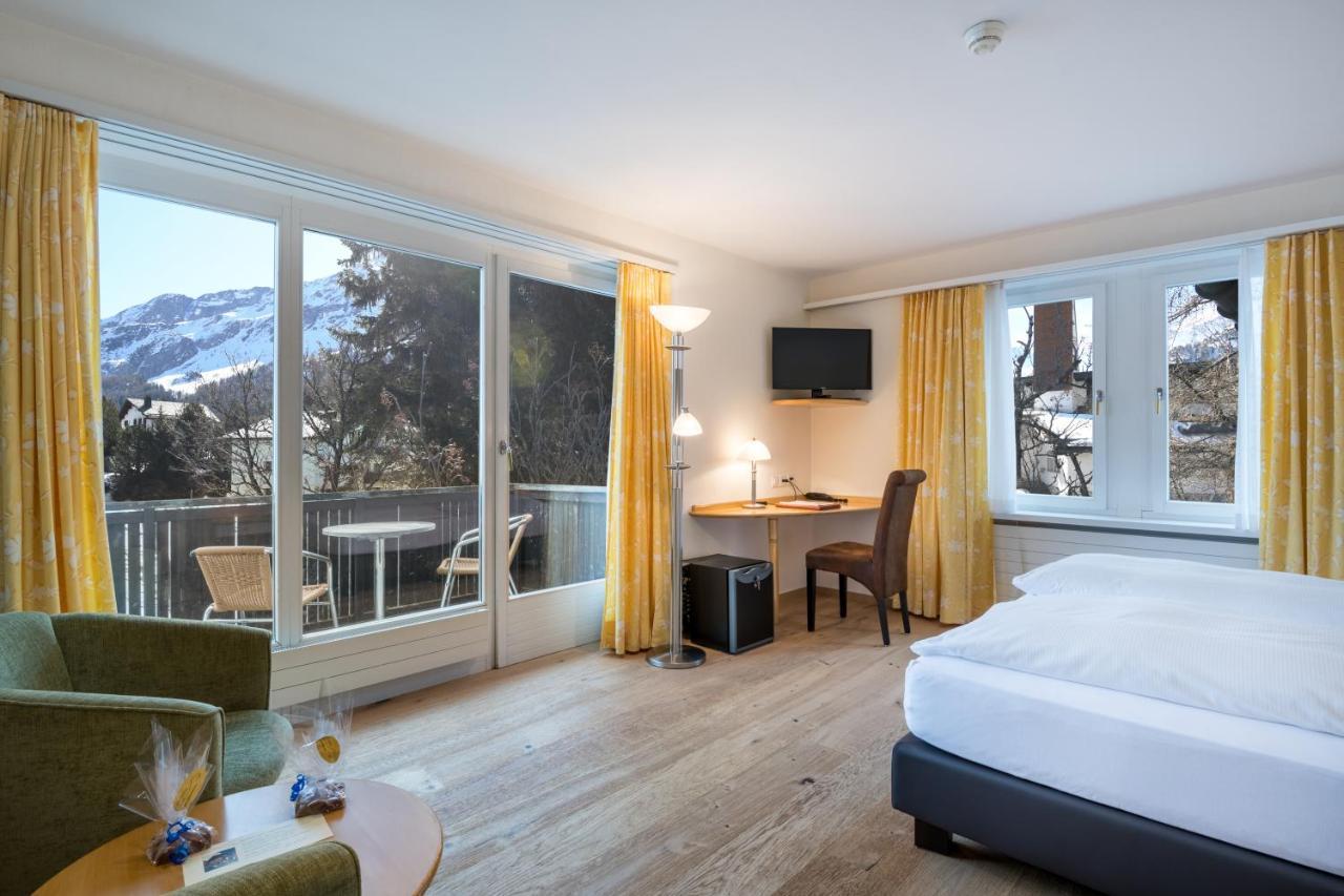 Schweizerhaus Swiss Quality Hotel Maloja Esterno foto