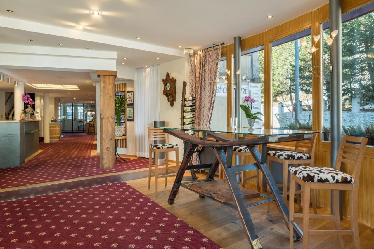 Schweizerhaus Swiss Quality Hotel Maloja Esterno foto