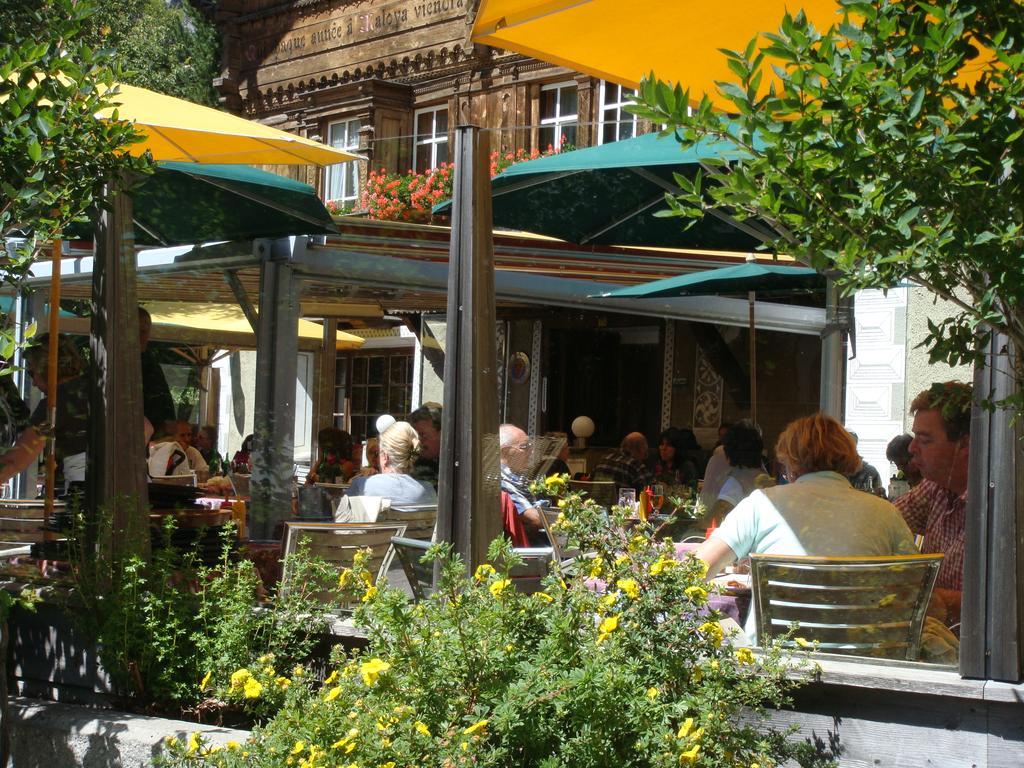 Schweizerhaus Swiss Quality Hotel Maloja Esterno foto